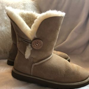 Sand Beige Uggs